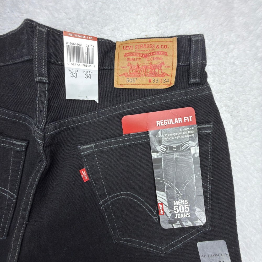 Levis 505 Regular Fit Straight Leg Jeans Mens 33x34 Black NWT NOS Vintage